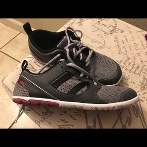 Xero Shoes Zelen Size 6